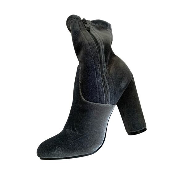 Forever Gray Velour Block Heel Almond Shaped Toe Sock Ankle Booties Size 6.5 - Picture 9 of 11